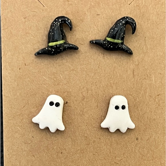 Halloween studs - Picture 1 of 1